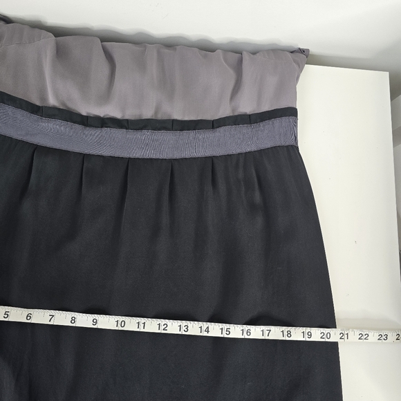 Boden Silk Black/Gray Short Sleeve Sheath Dress Size 12L Banded Waist Pleated - Picture 12 of 14